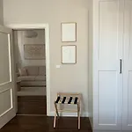 Com A Cas #2 - Feel At In The Center Apartment